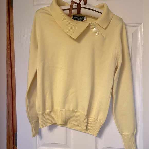 Givenchy Sport Yellow Collared Sweater - Picture 5 of 6
